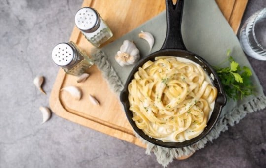 why consider serving side dishes with fettuccine alfredo