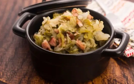 bacon with cabbage