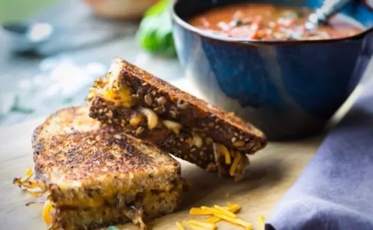 cheese and onion sandwich