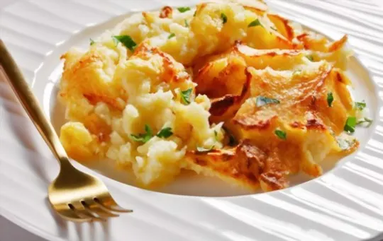 creamy and cheesy mashed potatoes