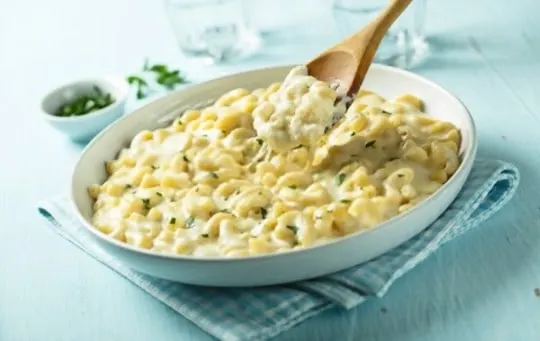 creamy mac and cheese