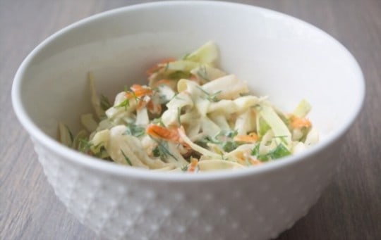 crispy vinegar coleslaw