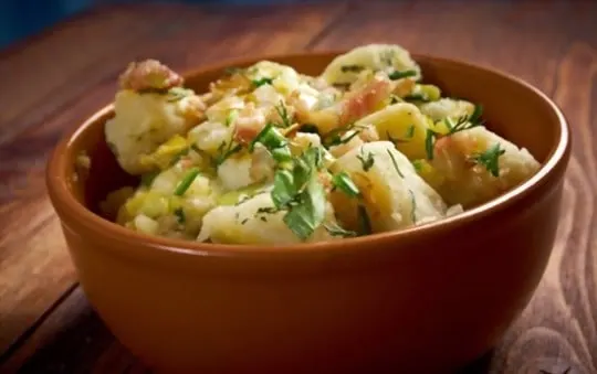 crunchy herb potato salad