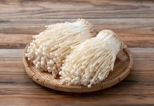 enoki mushrooms