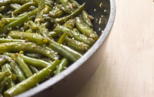 green beans with garlic and oil