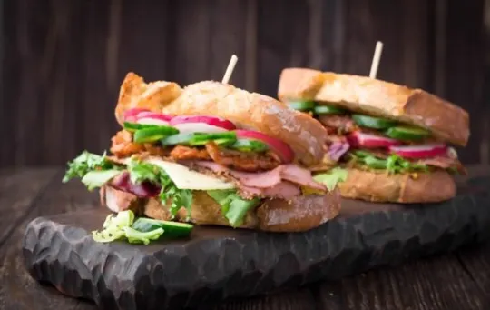 roasted beef sandwich