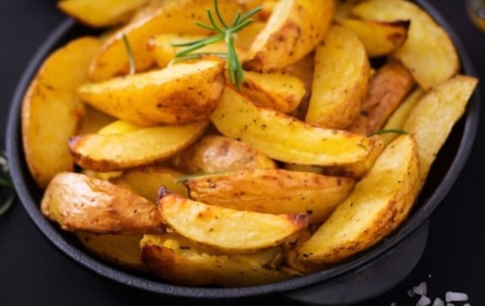 rosemary and garlic baked potato wedges