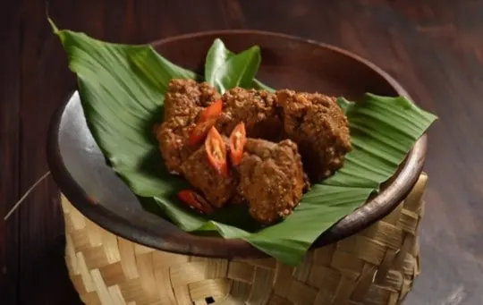 why consider serving side dishes with beef rendang