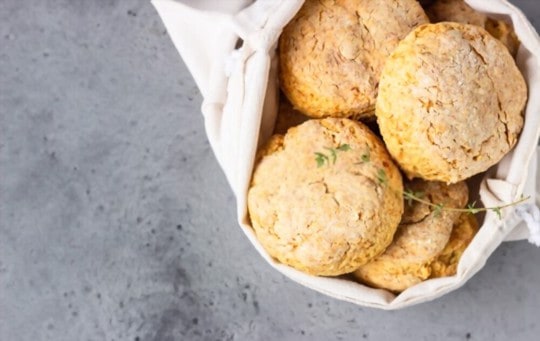 cheesy cheddar bag biscuits