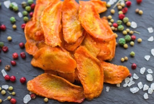 cinnamon carrot chips