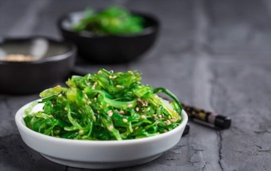 fresh seaweed salad