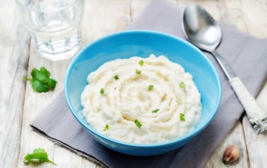 mashed cauliflower with roasted garlic