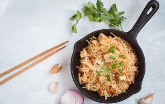 noodle salad with tofu