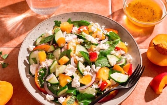 peach and cheese salad