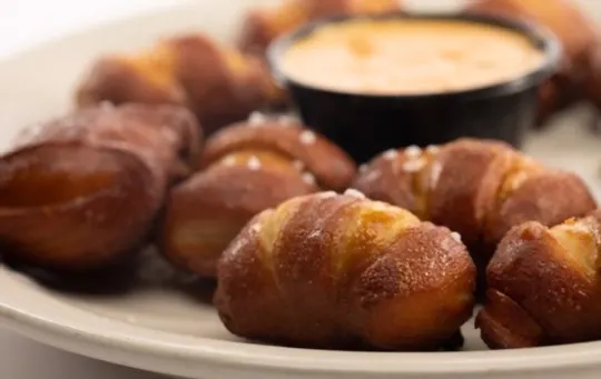 pretzel bites