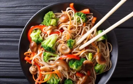 stirfried noodles