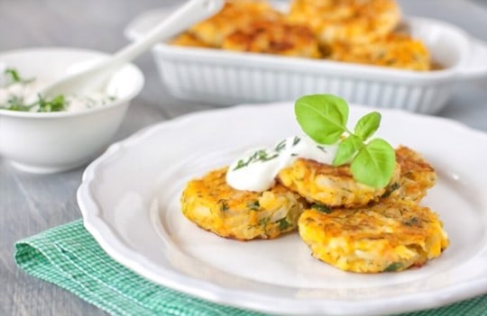 zucchini in sour cream sauce