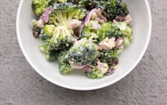 crunchy broccoli salad