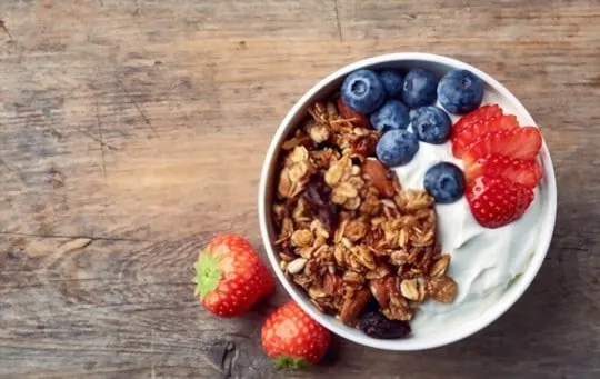 fresh fruit and granola yogurt