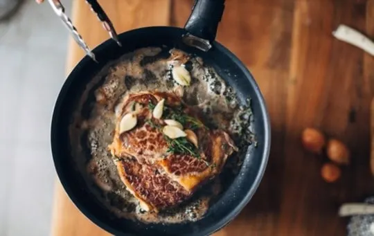 garlicky buttery steak