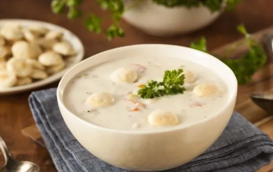 how to prepare and cook clam chowder