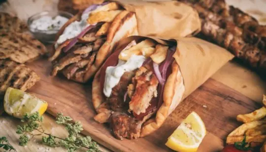 shredded chicken gyros