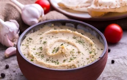 tangy hummus dip