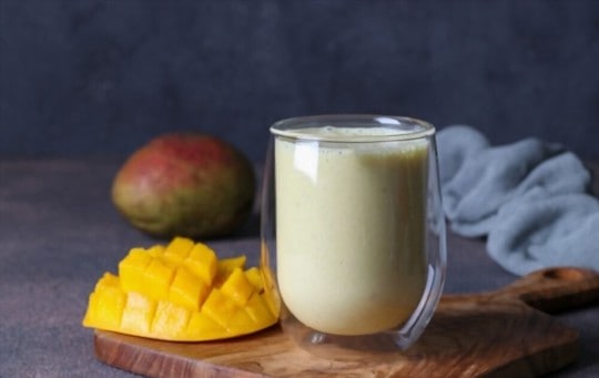 mango blended lassi