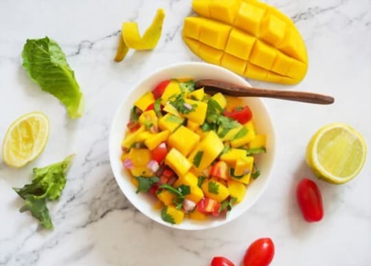 fresh mango salsa