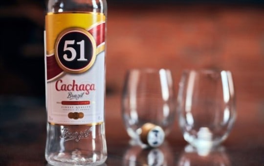 how to serve cachaca