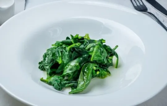 steamed spinach with sesame oil