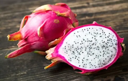 what does dragon fruit taste like