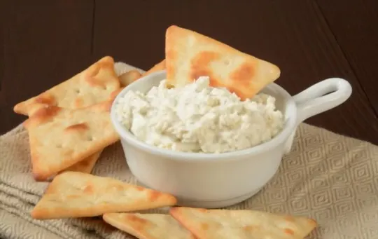 crackers and pita chips