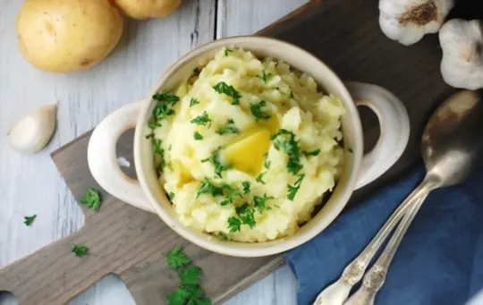 garlic mashed potatoes