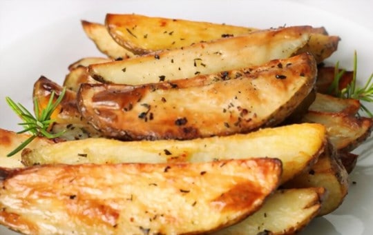 oven baked potato wedges