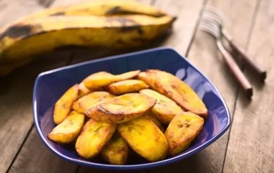 what do plantains taste like