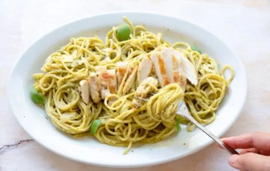 why consider serving side dishes with chicken pesto pasta