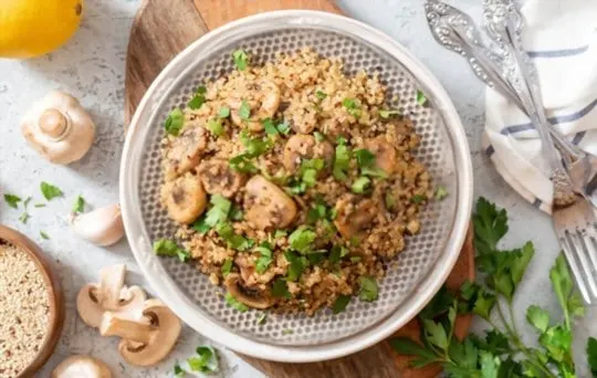 garlic mushroom quinoa