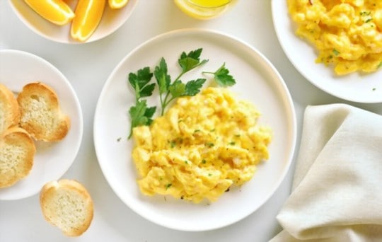 why consider serving side dishes with scrambled eggs