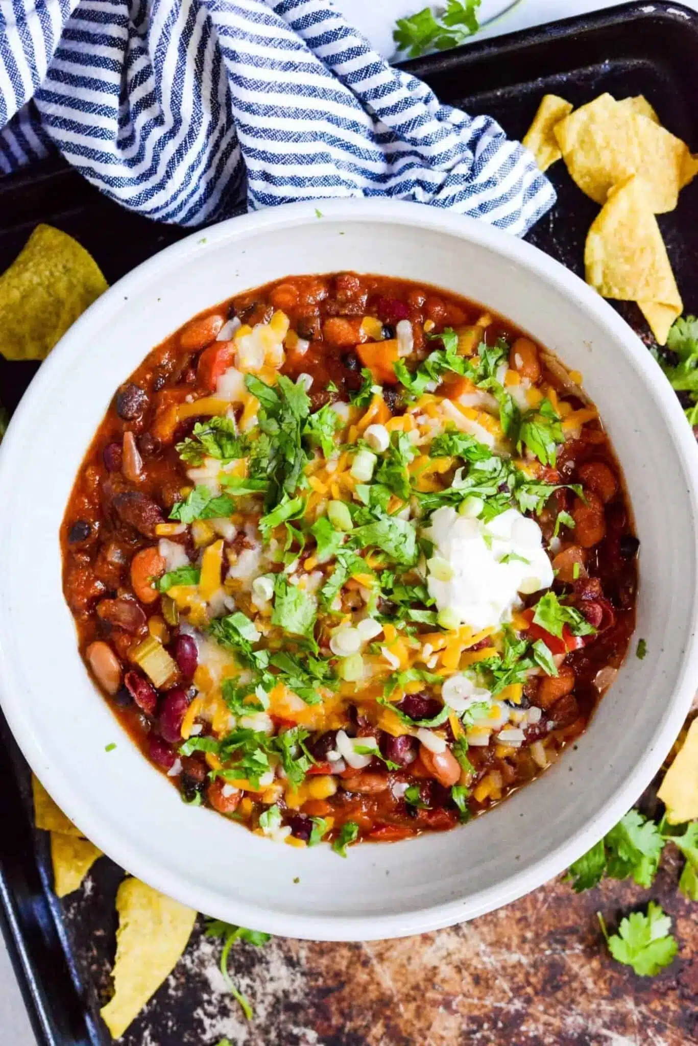 Slow cooker vegetarian chili 6 scaled
