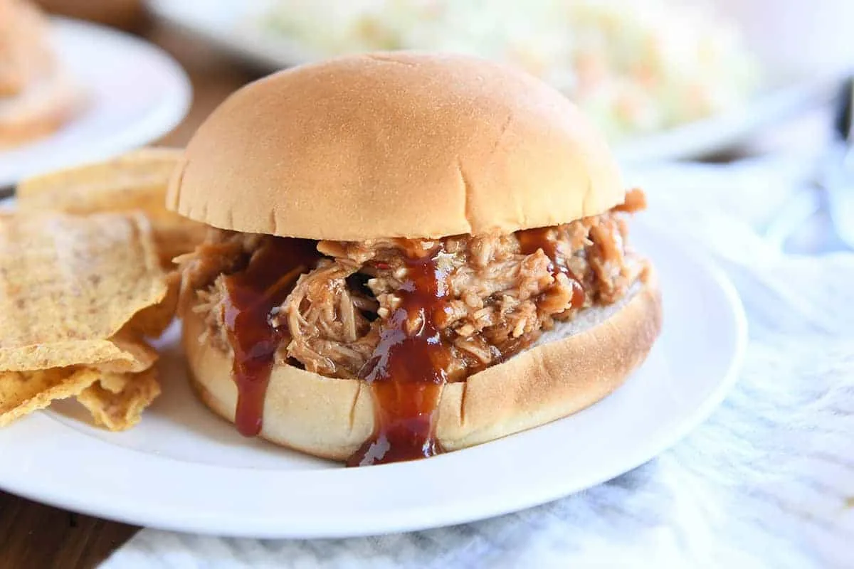 Bbq pork sandwich1