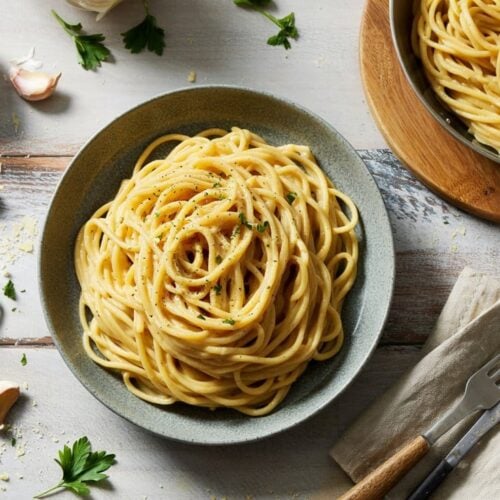 Creamy garlic vegan pasta a bright top